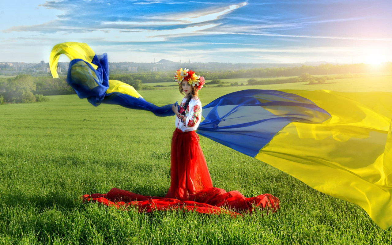 День флага Украины. Праздник от 18 сентября 1991 года